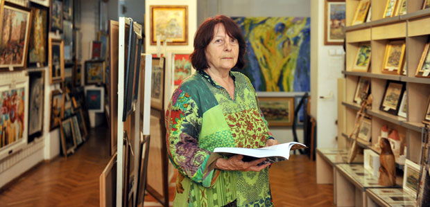 Мара Кнежевић Керн: Запад нас убеђује да више не постоје мушкарци и жене